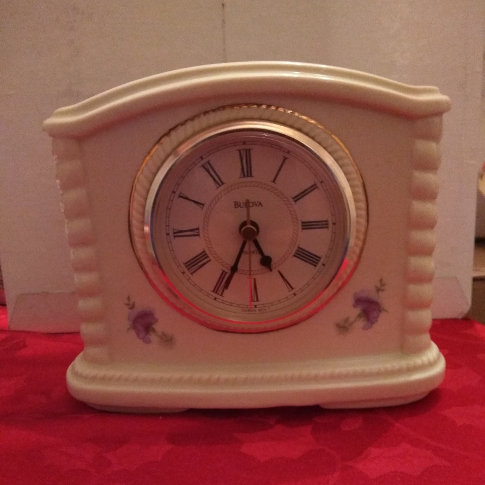Bulova desktop porcelain clock